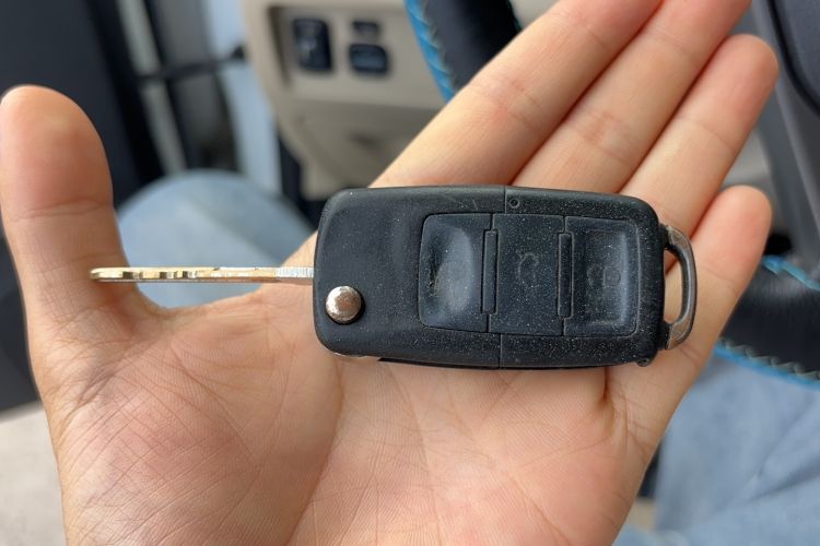 Used FAW Yingzhi G3 2015 1.5L CVT Zhihao Edition Vehicle Key