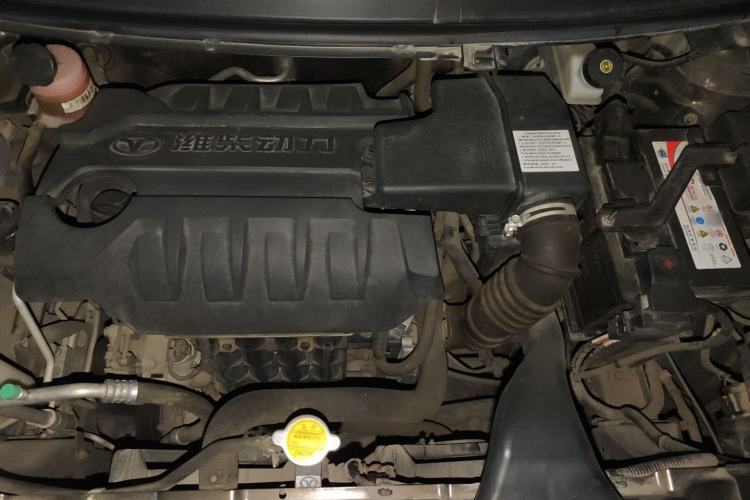 Used FAW Yingzhi G3 2016 1.5L Manual Comfort Edition Engine Bay