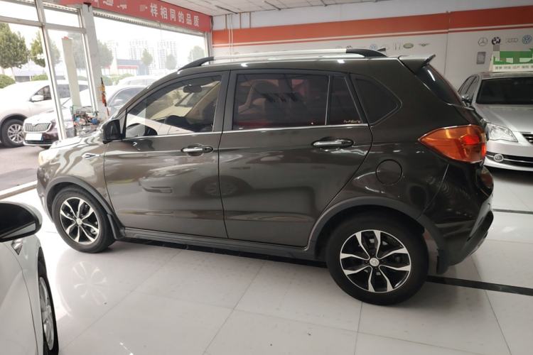 Used FAW Yingzhi G3 2016 G3S 1.5L CVT Luxury Navigation Edition Exterior 3