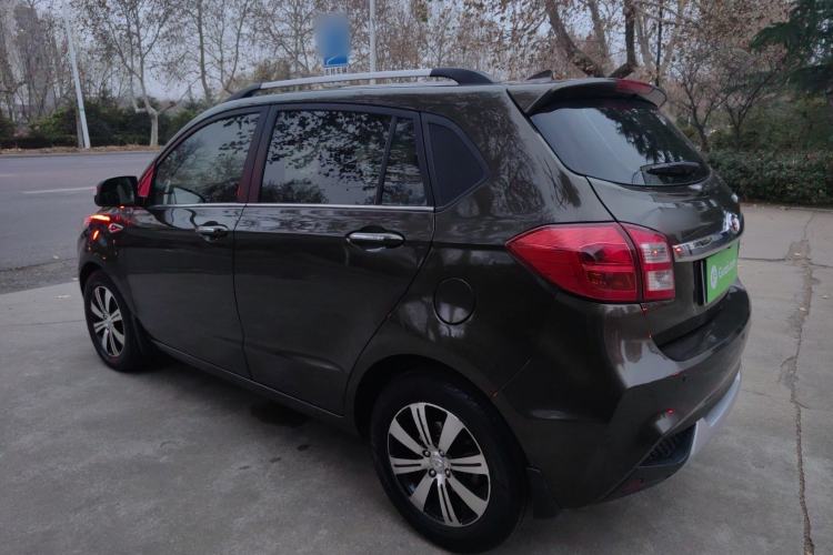 Used FAW Yingzhi G3 2016 1.5L Manual Luxury Edition Exterior 8