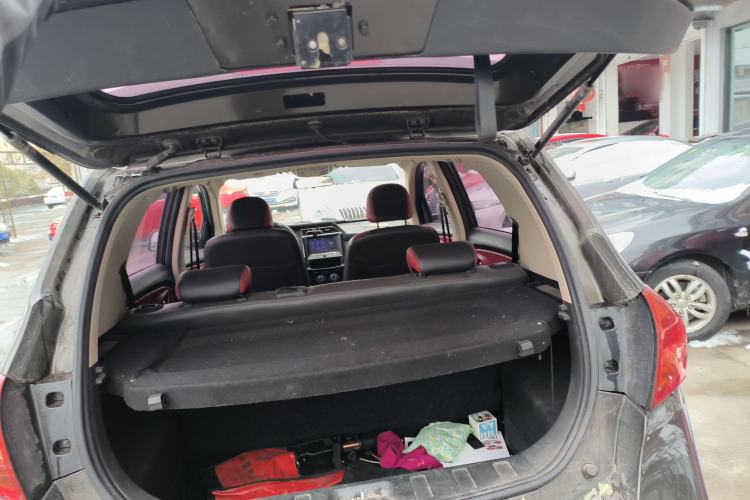 Used FAW Yingzhi G3 2016 G3S 1.5L Manual Elite Edition Trunk