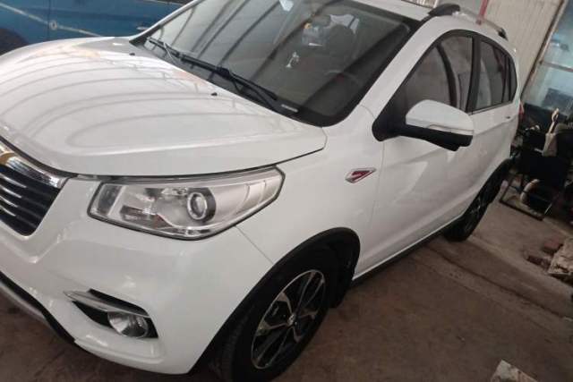 Used FAW Yingzhi G3 2016 G3S 1.5L CVT Luxury Navigation Edition