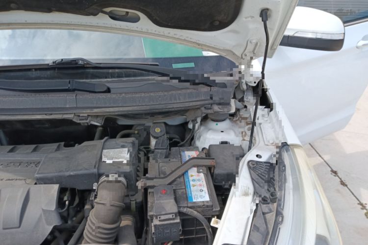 Used FAW Yingzhi G3 2016 G3S 1.5L Manual Elite Edition Engine Bay Left