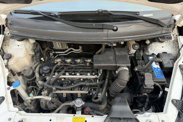 Used FAW Yingzhi G3 2016 G3S 1.5L CVT Luxury Navigation Edition Engine Bay