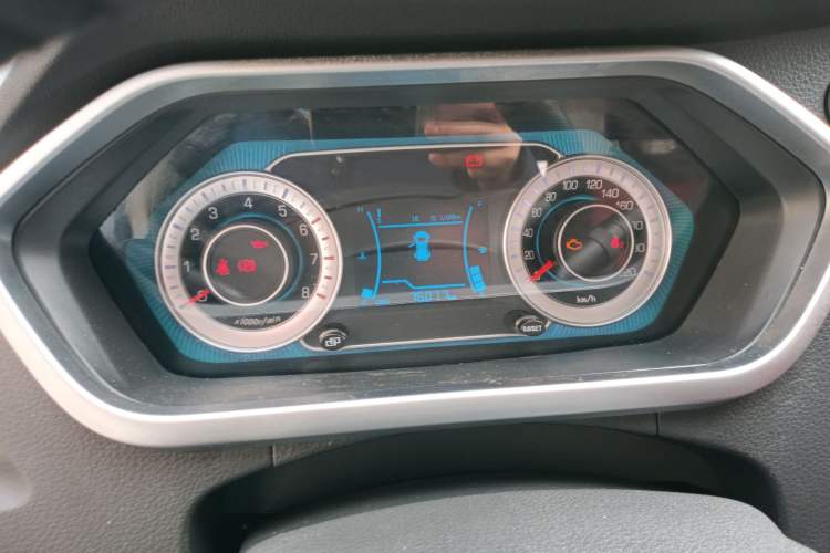 Used FAW Yingzhi G3 2016 G3S 1.5L Manual Elite Edition Instrument Cluster