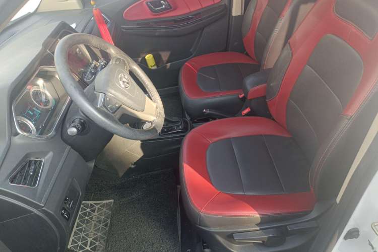 Used FAW Yingzhi G3 2016 G3S 1.5L CVT Luxury Navigation Edition Left Front Seat