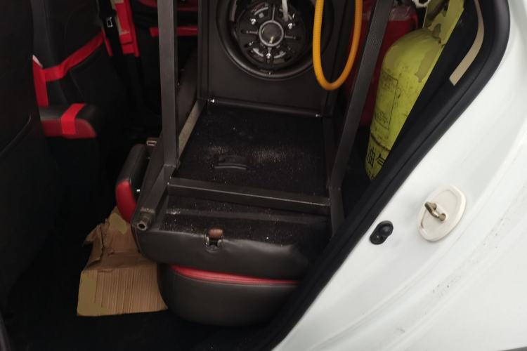 Used FAW Yingzhi G3 2016 G3S 1.5L Manual Elite Edition Left Rear Seat