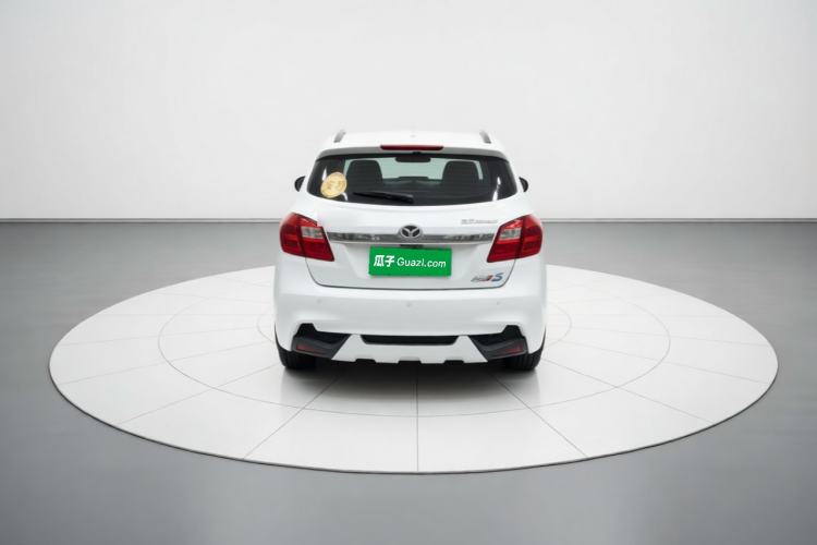 Used FAW Yingzhi G3 2016 G3S 1.5L CVT Elite Edition Rear