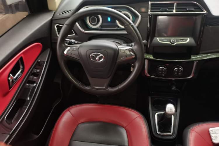 Used FAW Yingzhi G3 2016 G3S 1.5L Manual Elite Edition Steering Wheel