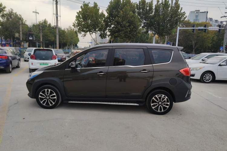 Used FAW Yingzhi G5 2016 1.5L CVT Elite Edition Exterior 10
