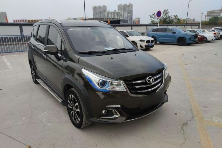 Used FAW Yingzhi G5 2016 1.5L CVT Elite Edition Exterior 2