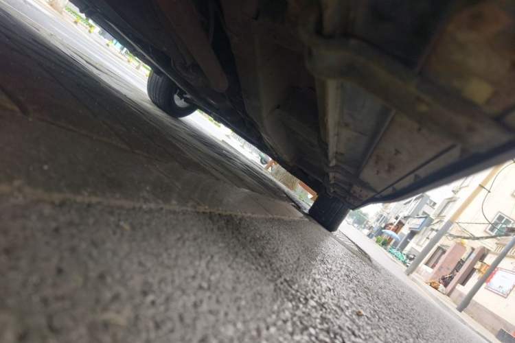 Used FAW Yingzhi G5 2016 1.5L Manual Elite Edition Chassis Rear Right