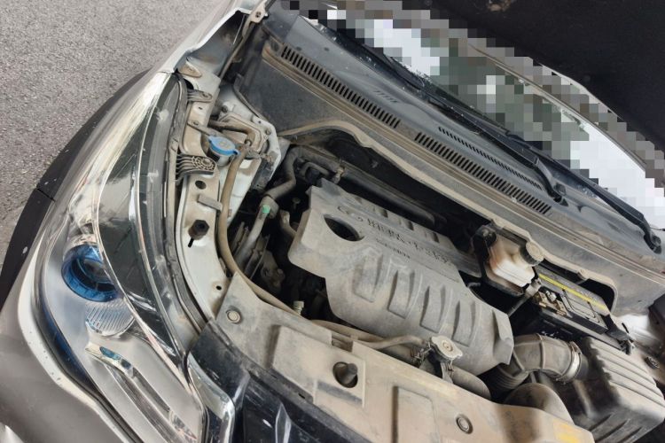 Used FAW Yingzhi G5 2016 1.5L Manual Elite Edition Engine Bay Right