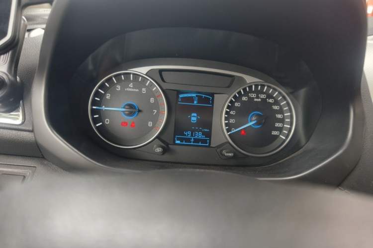 Used FAW Yingzhi G5 2016 1.5L Manual Elite Edition Instrument Cluster