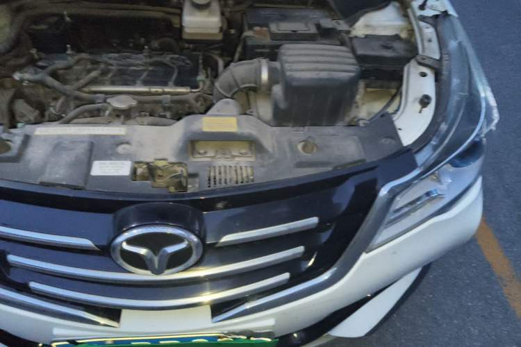 Used FAW Yingzhi G5 2016 1.5L Manual Luxury Navigation Edition Engine Bay Left