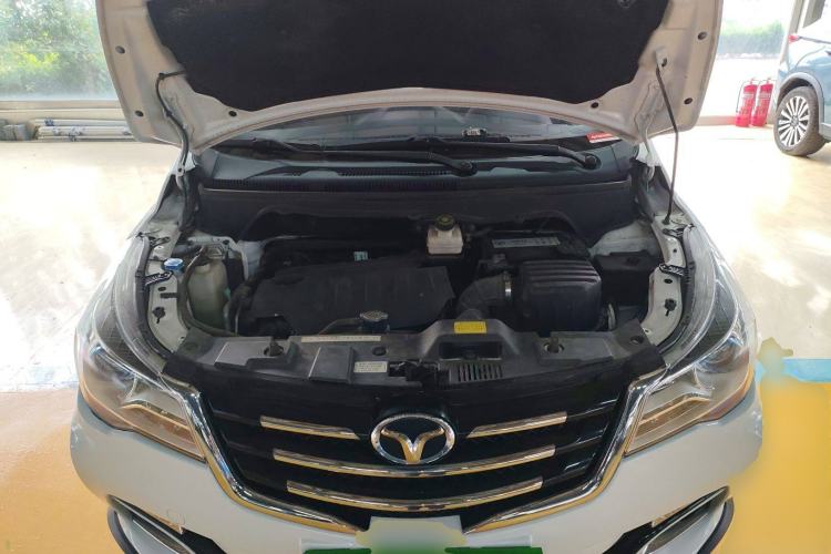 Used FAW Yingzhi G5 2016 1.5L CVT Luxury Navigation Edition Engine Bay