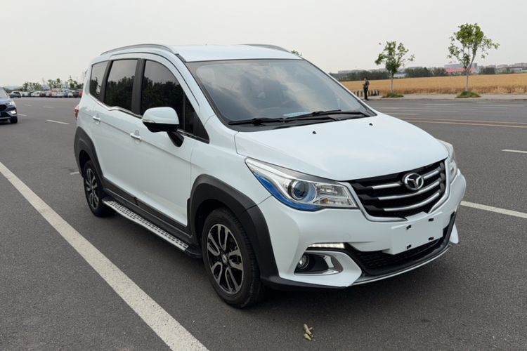 Used FAW Yingzhi G5 2016 1.5L CVT Luxury Navigation Edition Exterior 2