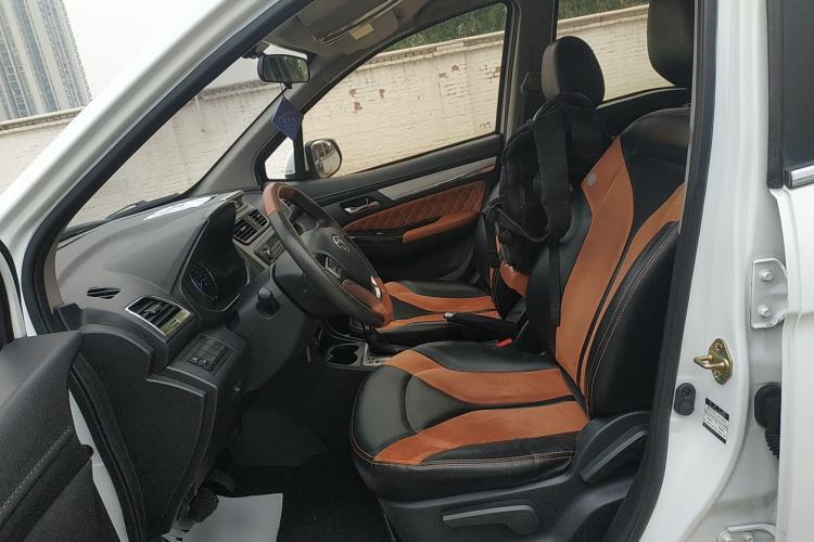 Used FAW Yingzhi G5 2016 1.5L CVT Elite Edition Left Front Seat