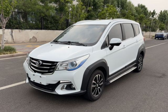 Used FAW Yingzhi G5 2016 1.5L CVT Luxury Navigation Edition
