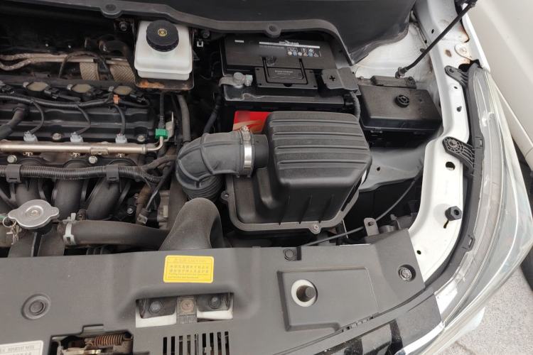 Used FAW Yingzhi G5 2017 1.5L Manual Weekend Edition Engine Bay Left