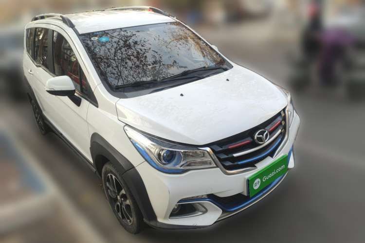 Used FAW Yingzhi G5 2018 1.5L Manual Weekend Edition Front Right 45 Deg
