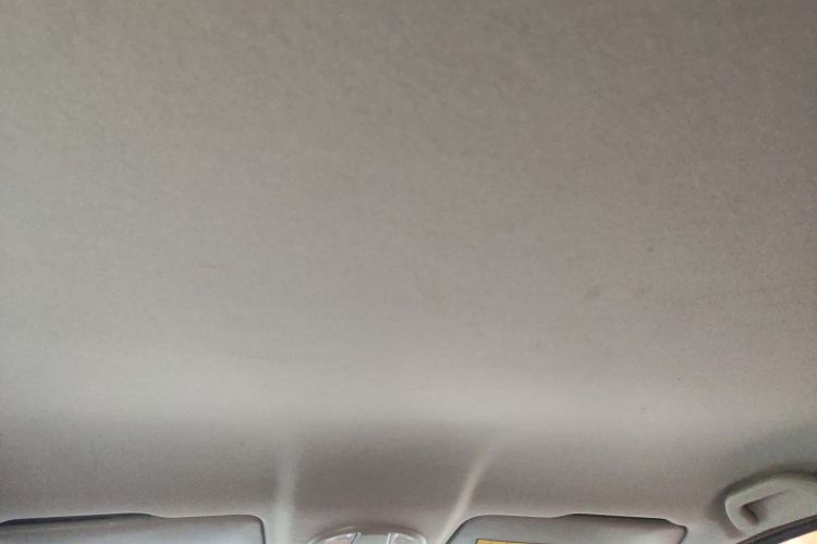 Used FAW Yingzhi G5 2018 1.5L Manual Weekend Edition Headliner
