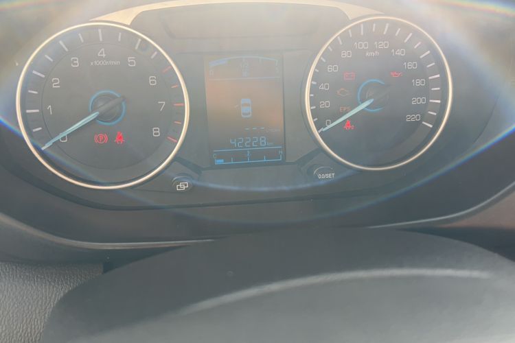 Used FAW Yingzhi G5 2018 1.5L Manual Weekend Edition Odometer Close Up