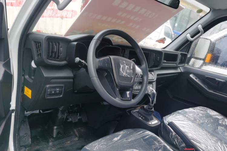 Used Feidi Ditu EF3 2022 NINGDE TIMES 55.7 kWh Van Interior 2