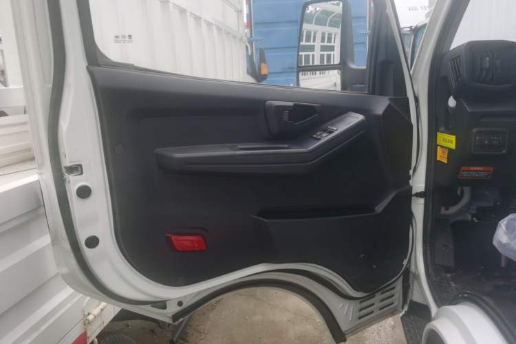 Used Feidi Ditu EF3 2022 Ningde Times 55.7 kWh Flat-Type Battery Interior 4