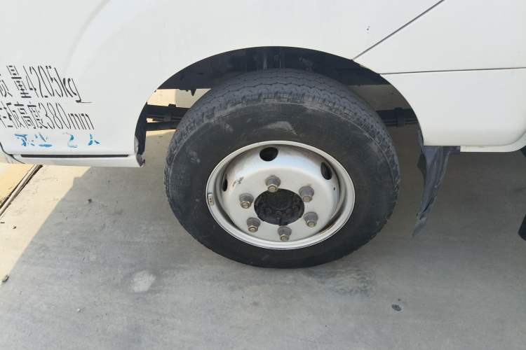 Used Feidi Ditu EF3 2024 Chongqing Innovision 56.67 kWh Flat-Type Battery Left Front Wheel Hub