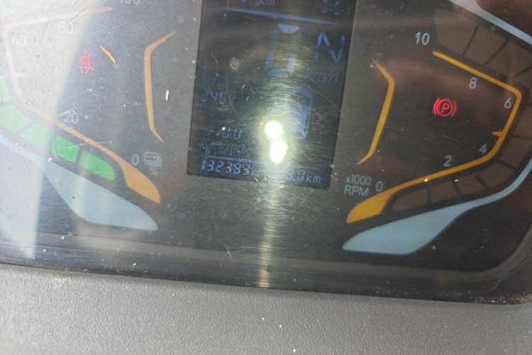 Used Feidi Q2T 2020 Van Low Cabinet Odometer Close Up