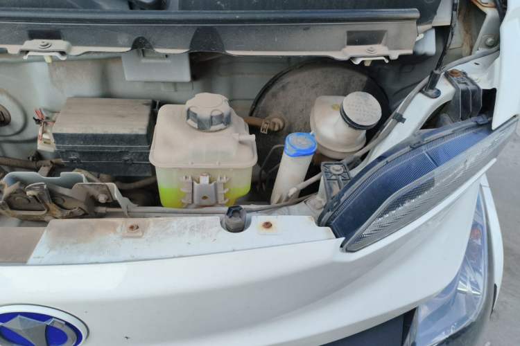 Used Feidi U5 2021 Ningde Times 41.86 kWh Engine Bay Left