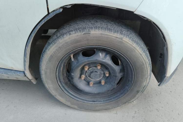 Used Feidi U5 2021 Ningde Times 41.86 kWh Right Front Wheel Hub