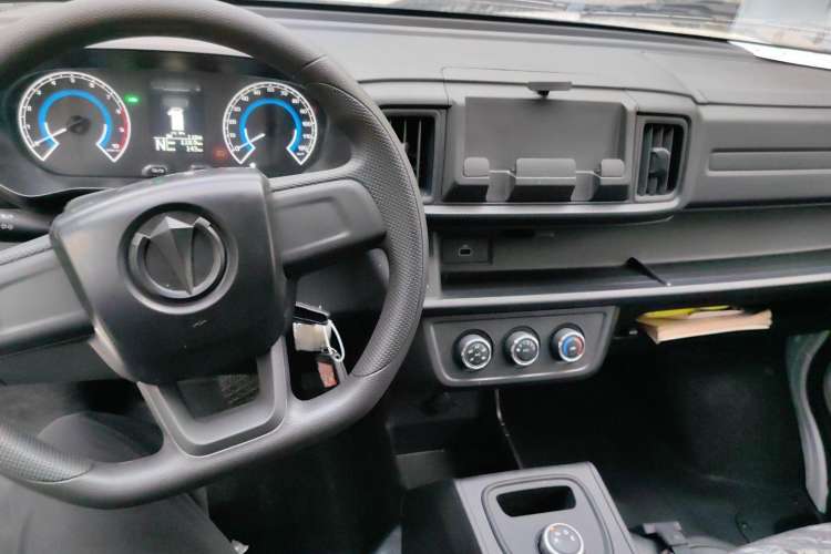 Used Feidi U6 2024 CATL 41.86 kWh Interior 4