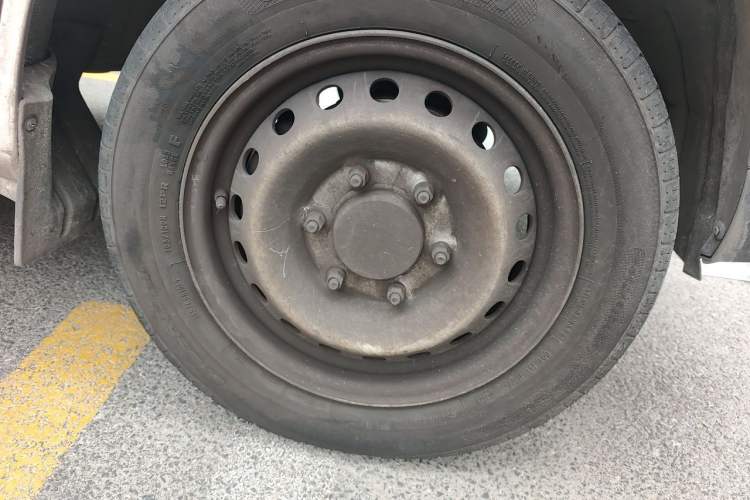 Used Feidi U6 2024 CATL 41.86 kWh Right Front Wheel Hub