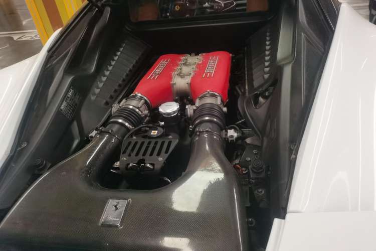 Used Ferrari 458 2011 4.5L Italia Engine Bay