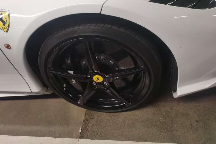Used Ferrari 458 2011 4.5L Italia Left Front Wheel Hub