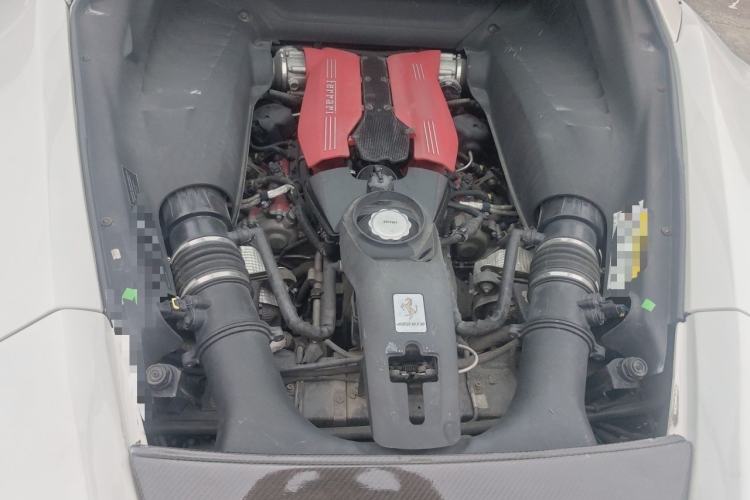 Used Ferrari 488 2015 488 GTB Engine Bay