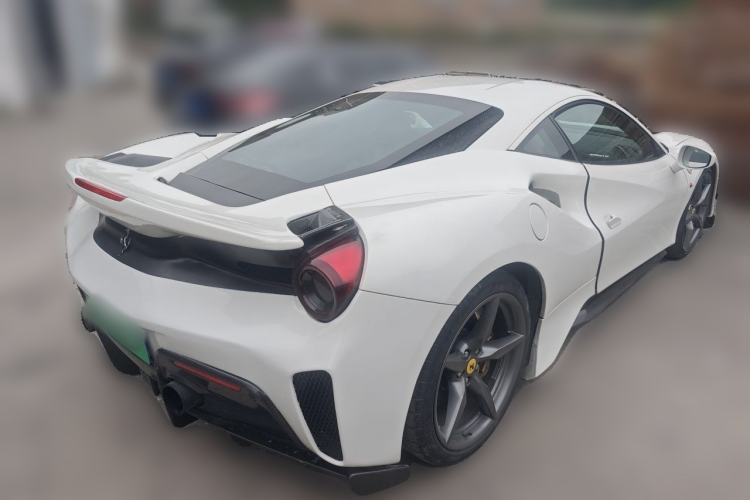 Used Ferrari 488 2015 488 GTB Rear Right 45 Deg