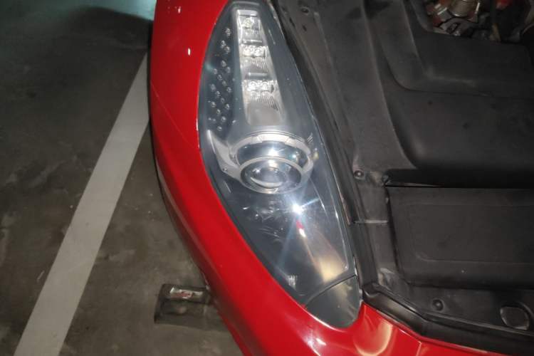 Used Ferrari California T 2009 4.3L Standard Edition Right Front Headlight