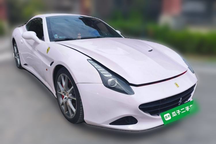 Used Ferrari California T 2009 4.3L Standard Edition Front Right 45 Deg