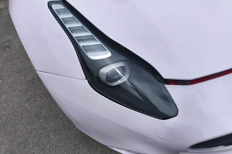 Used Ferrari California T 2009 4.3L Standard Edition Right Front Headlight