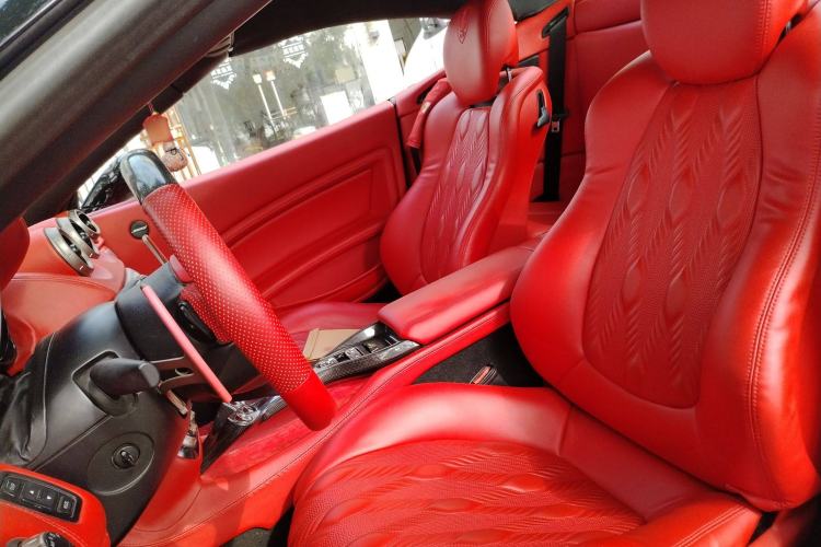 Used Ferrari California T 2009 4.3L Standard Edition Left Front Seat
