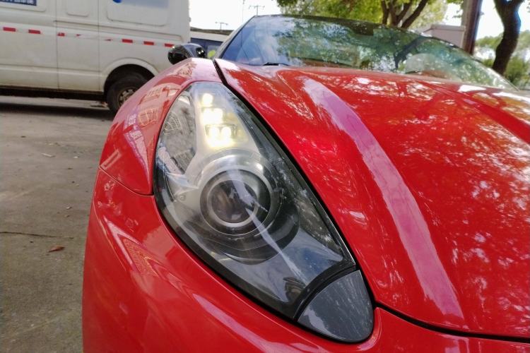 Used Ferrari California T 2009 4.3L Standard Edition Right Front Headlight