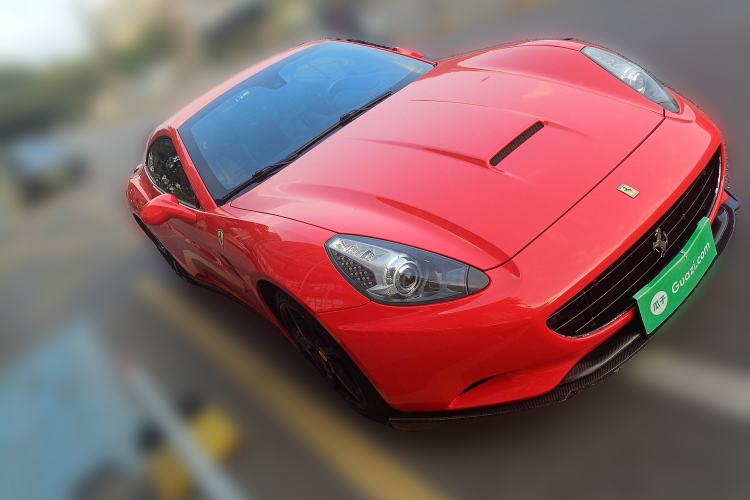 Used Ferrari California T 2012 4.3L Standard Edition Front Right 45 Deg