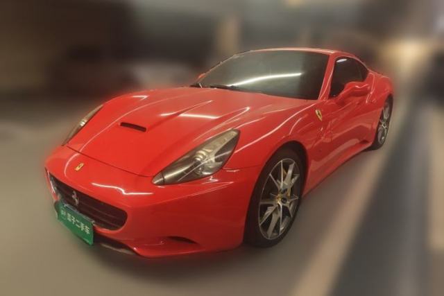 Ferrari California T 2012 4.3L Standard Edition usado