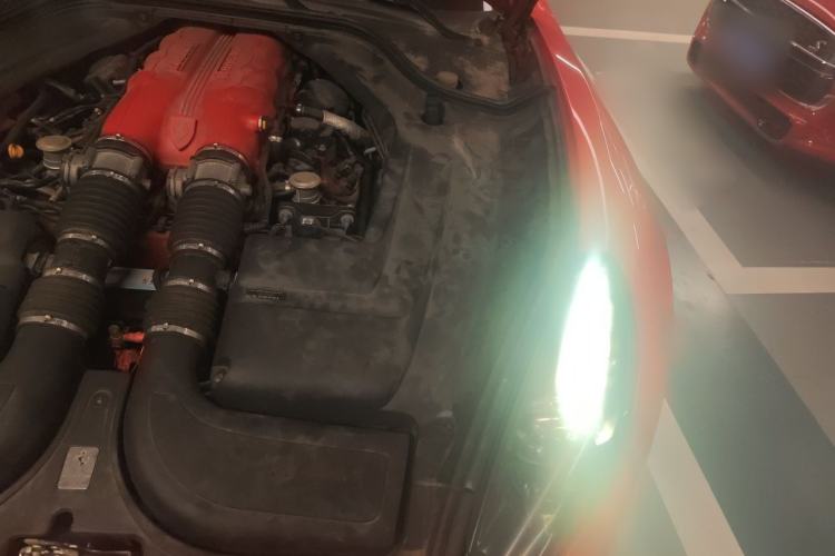 Used Ferrari California T 2012 4.3L Standard Edition Engine Bay Left