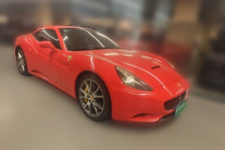 Used Ferrari California T 2012 4.3L Standard Edition Front Right 45 Deg