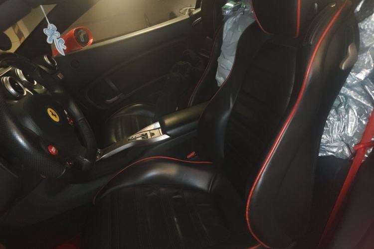 Used Ferrari California T 2012 4.3L Standard Edition Left Front Seat