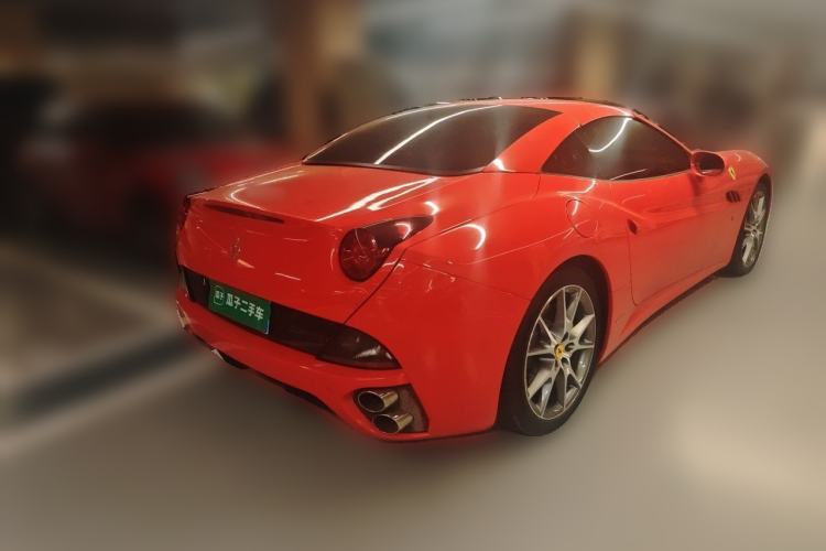 Used Ferrari California T 2012 4.3L Standard Edition Rear Right 45 Deg